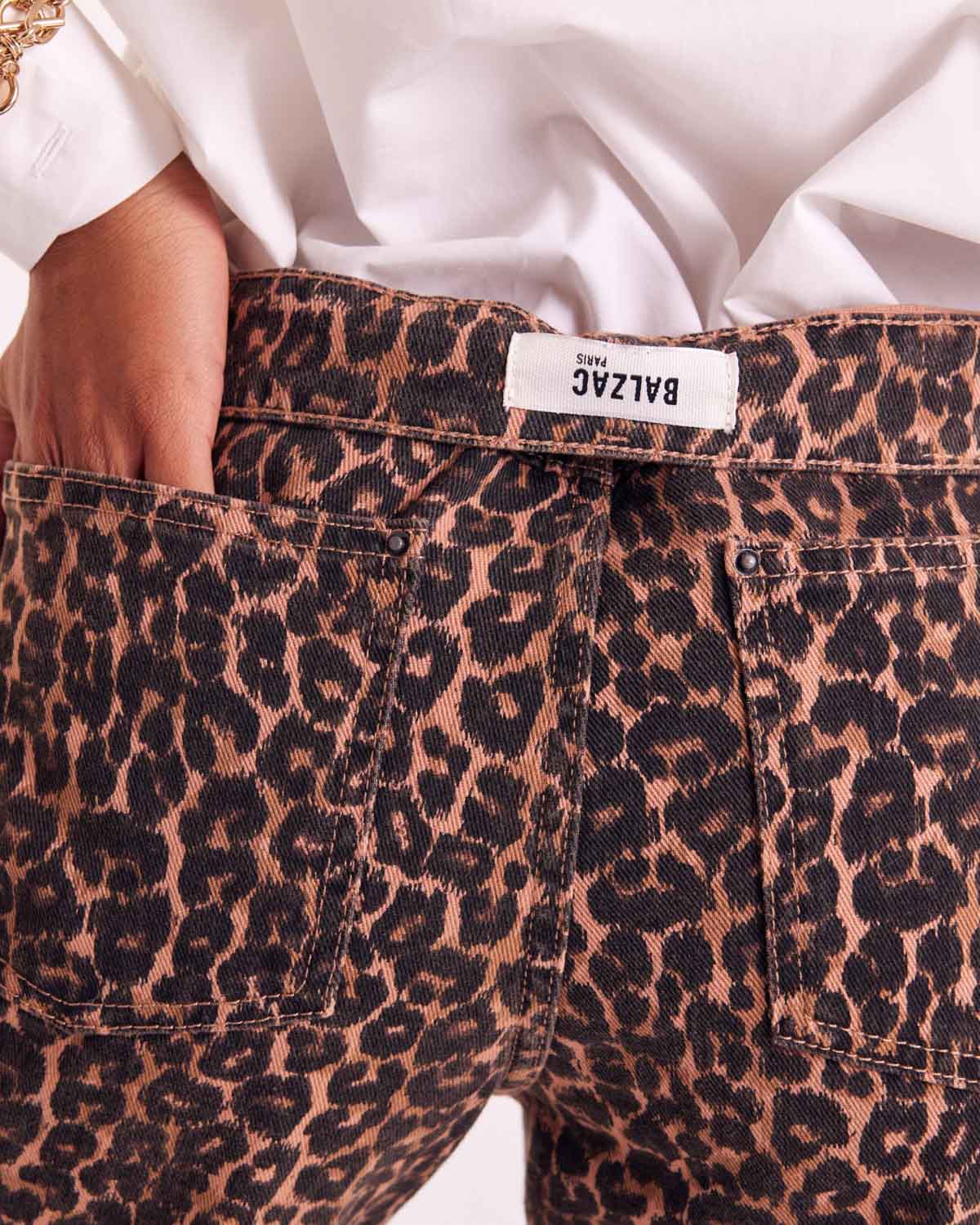 Jean Leonard leopard coffee