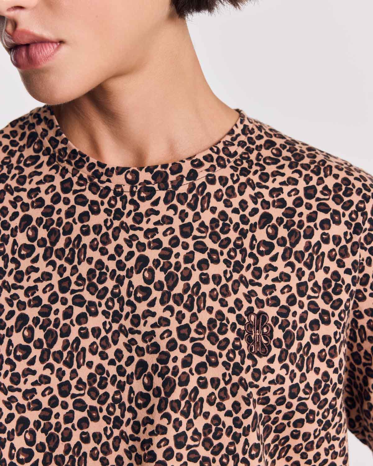 Tee-shirt Bree léopard brodé