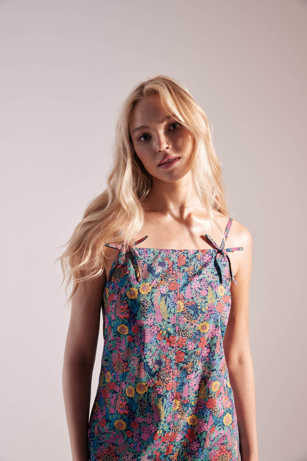 Dress Tulipa in fabric Liberty purple, yellow and pink