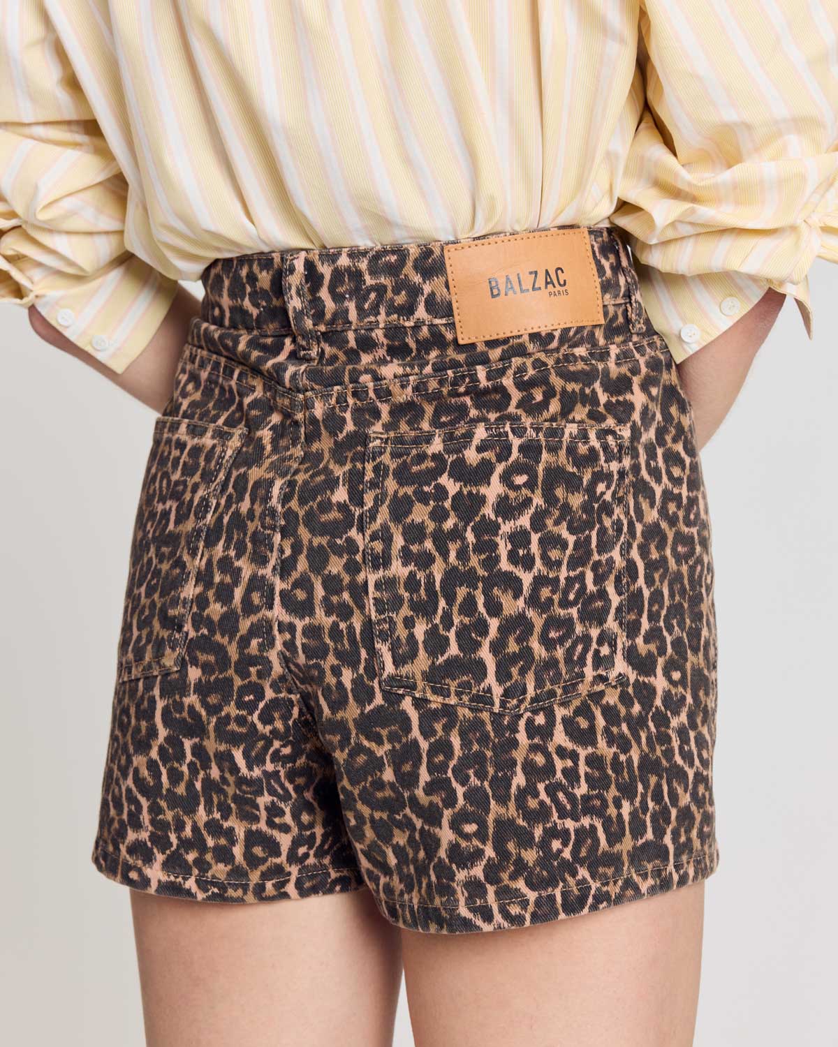 Shorts Triomphe leopard coffee