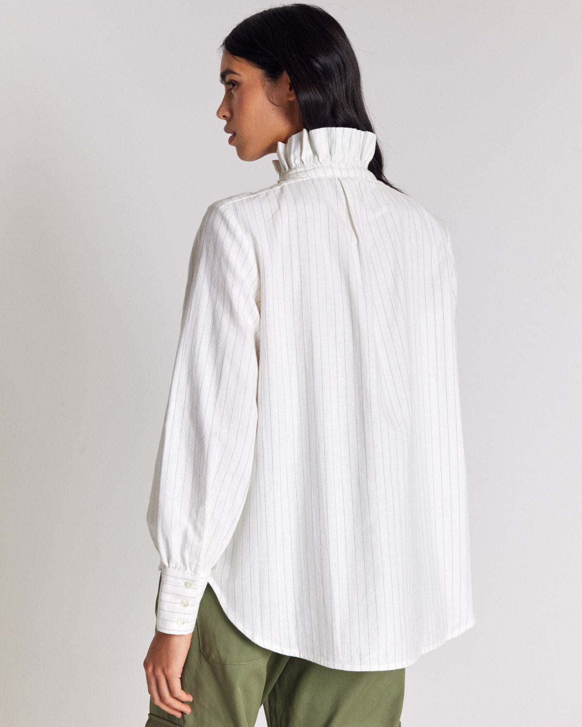 Leonor shirt with green and ecru stripes