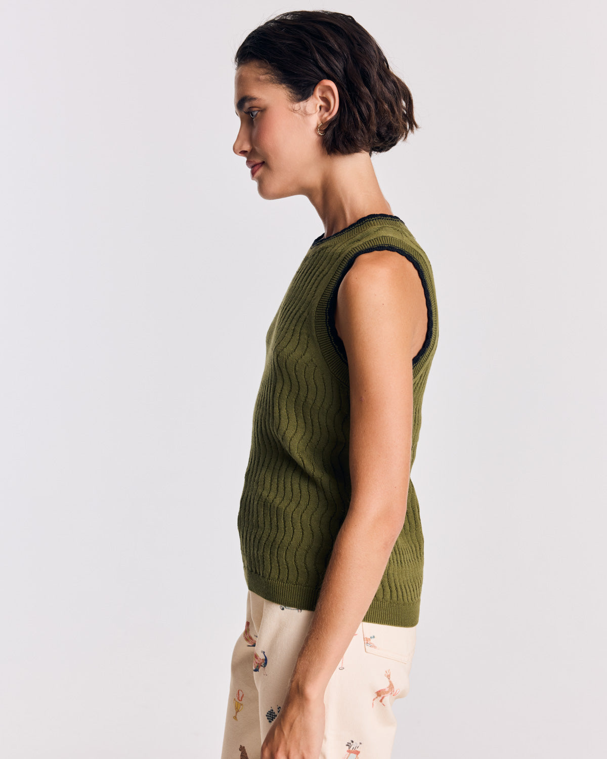 Kahny olive and black top