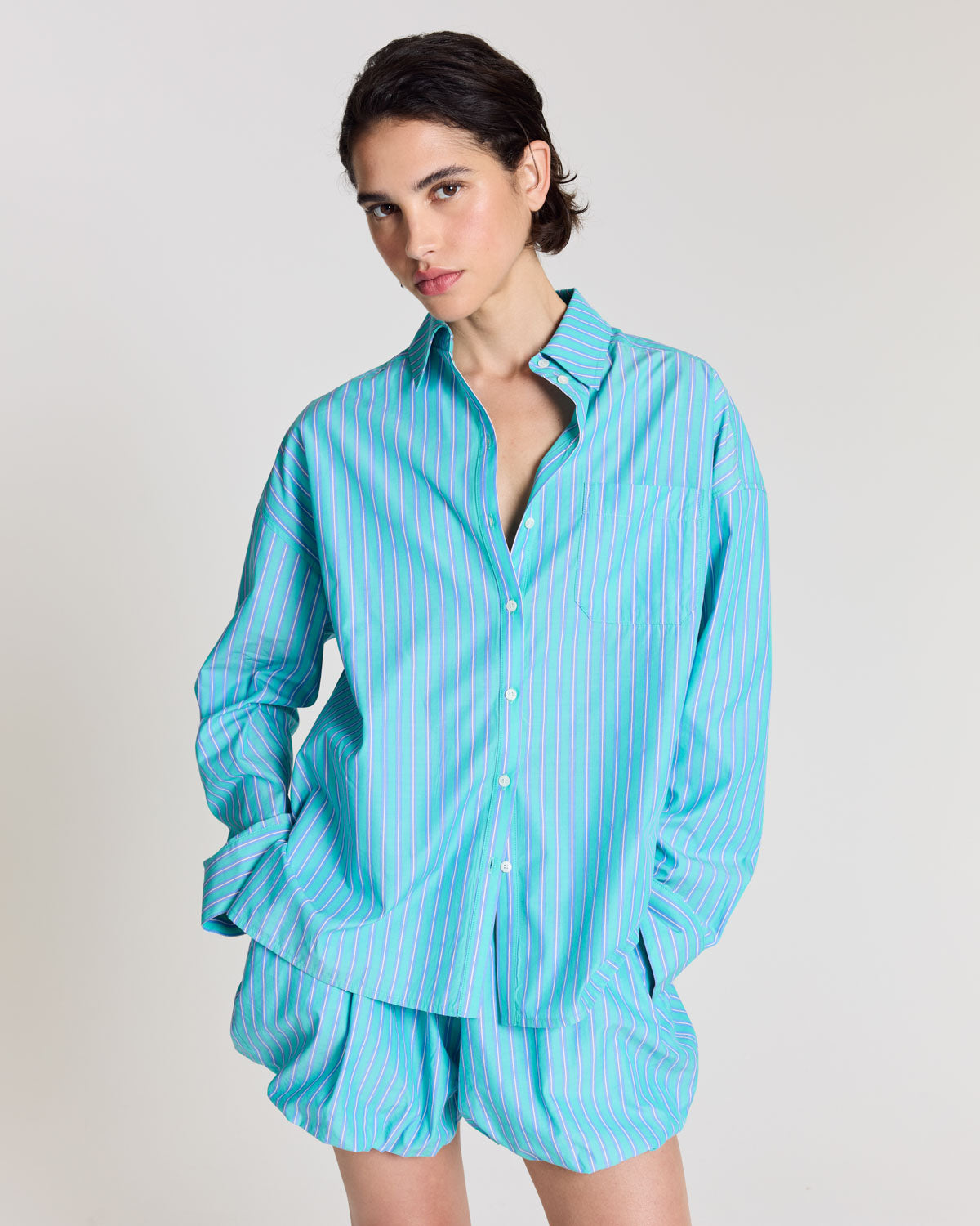 Hector turquoise stripe shirt
