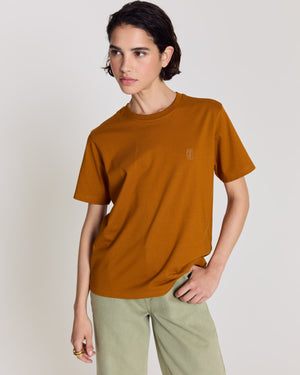 Embroidered cinnamon Bree T-shirt