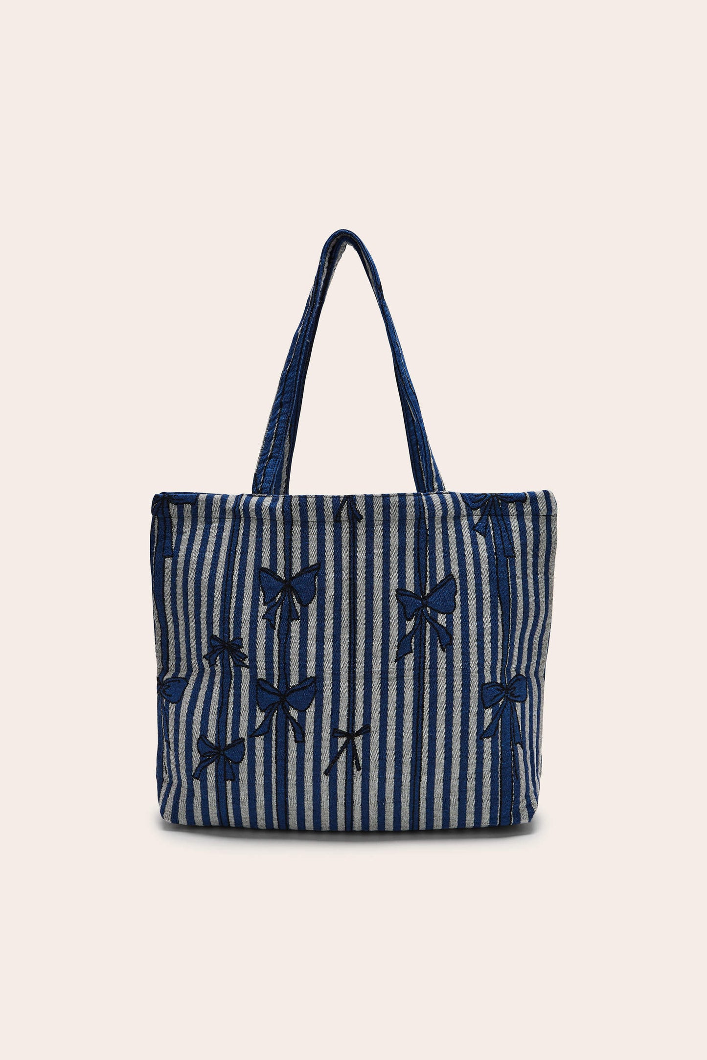 Knots Tote Bag