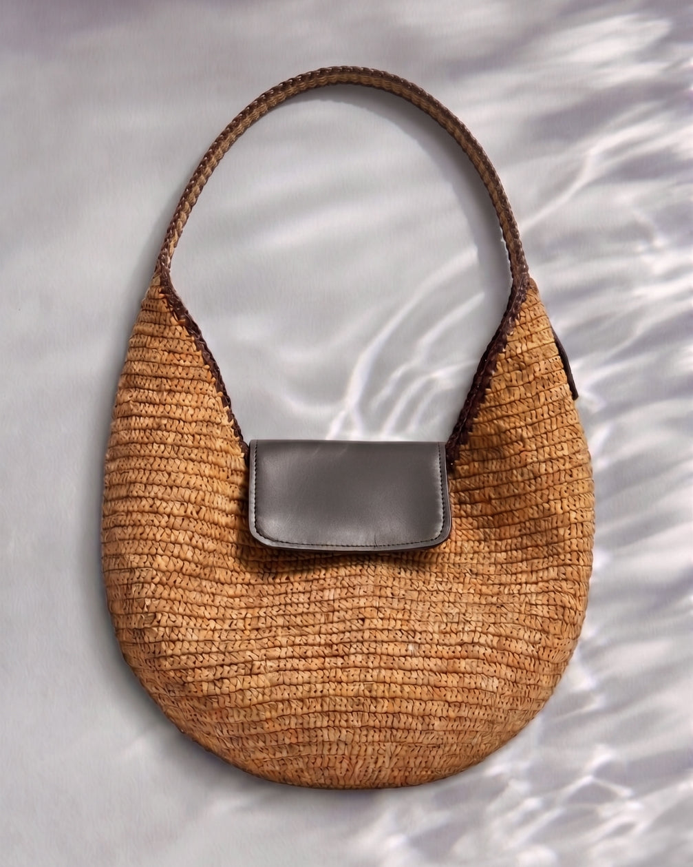 Basket Umbra raffia and chocolate