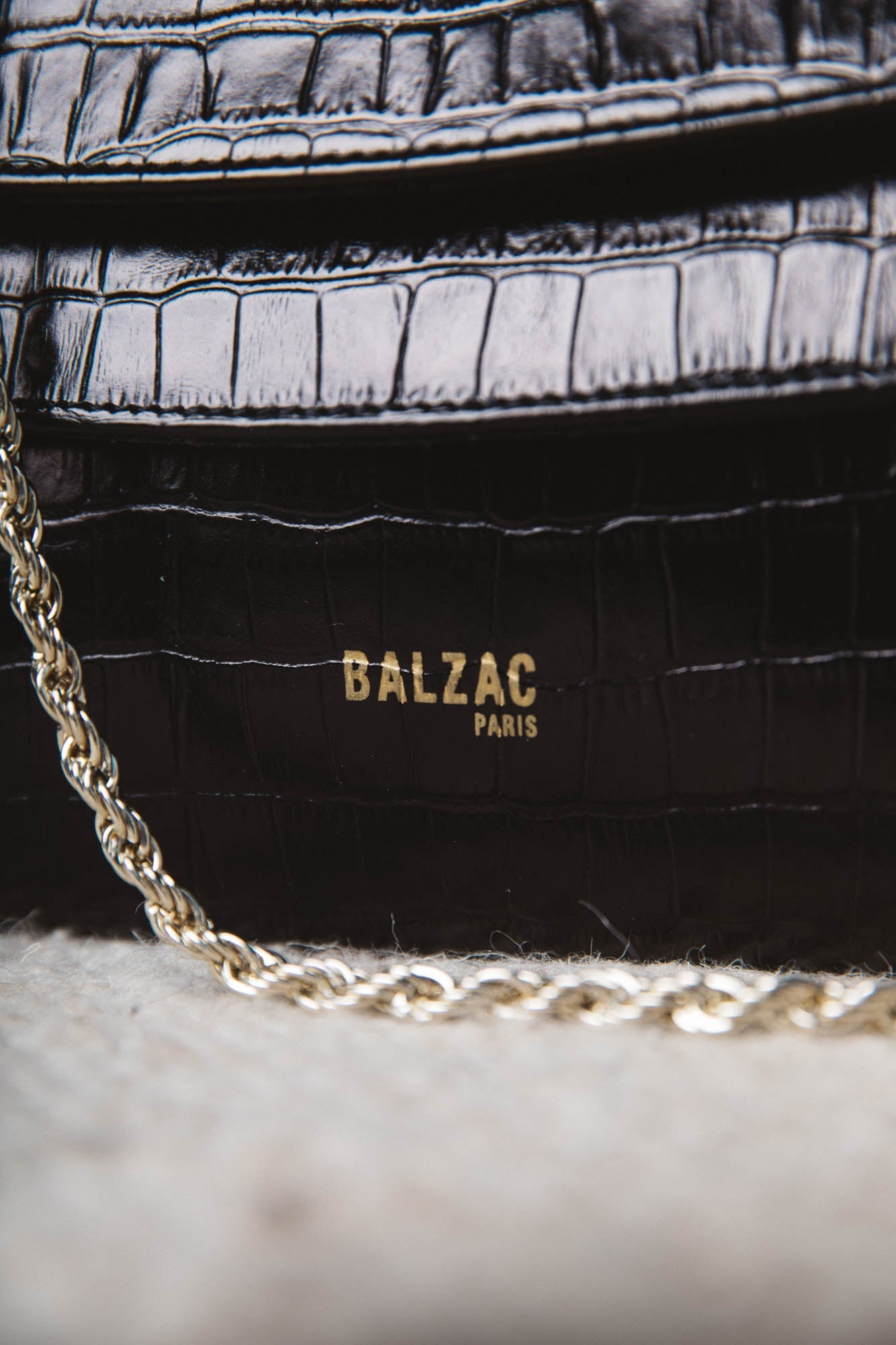 Bag Noah black embossed
