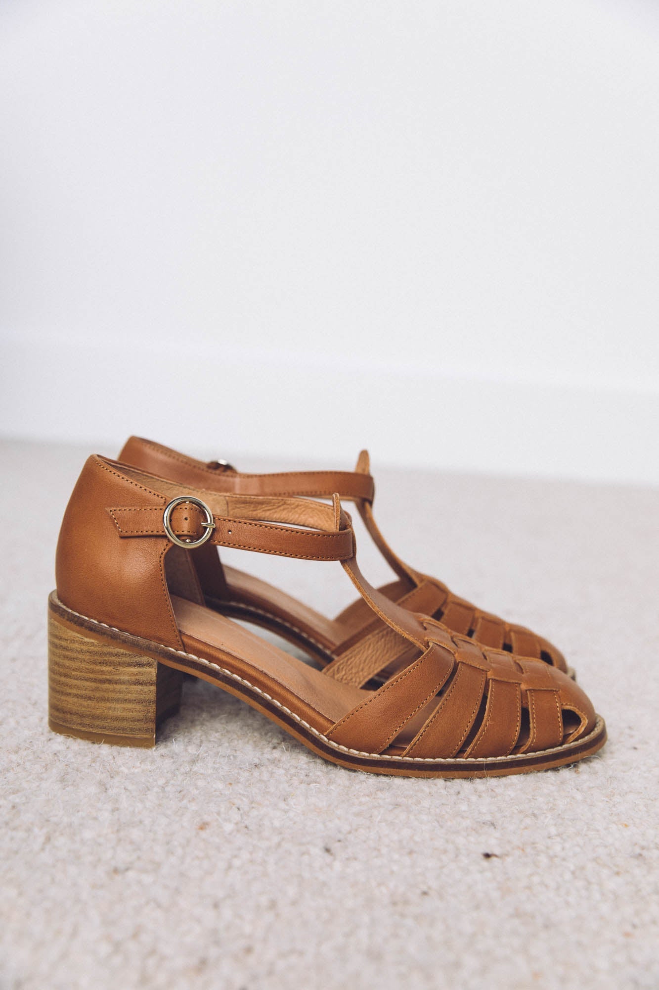 Sandals Albane camel