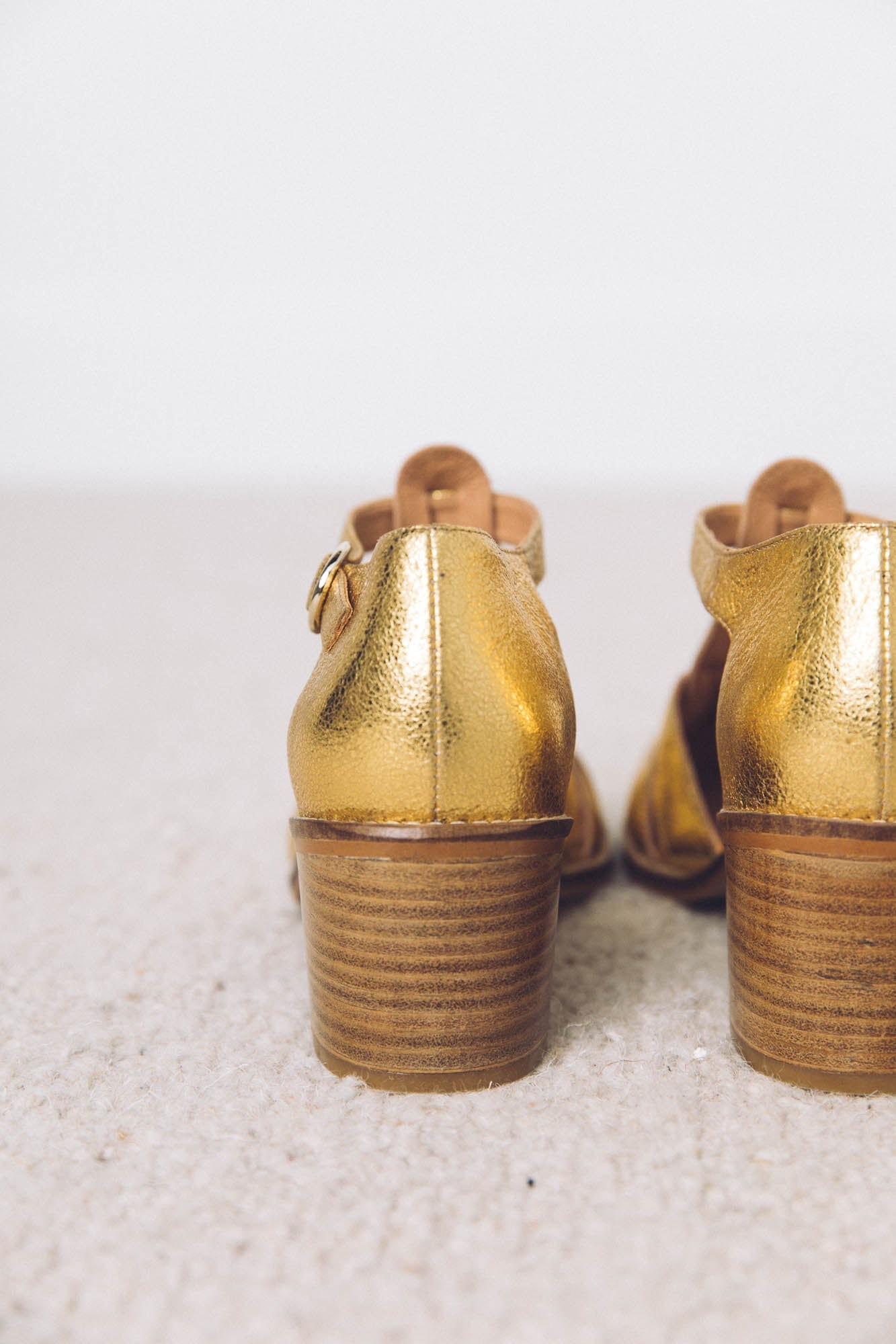 Sandals Albane gold