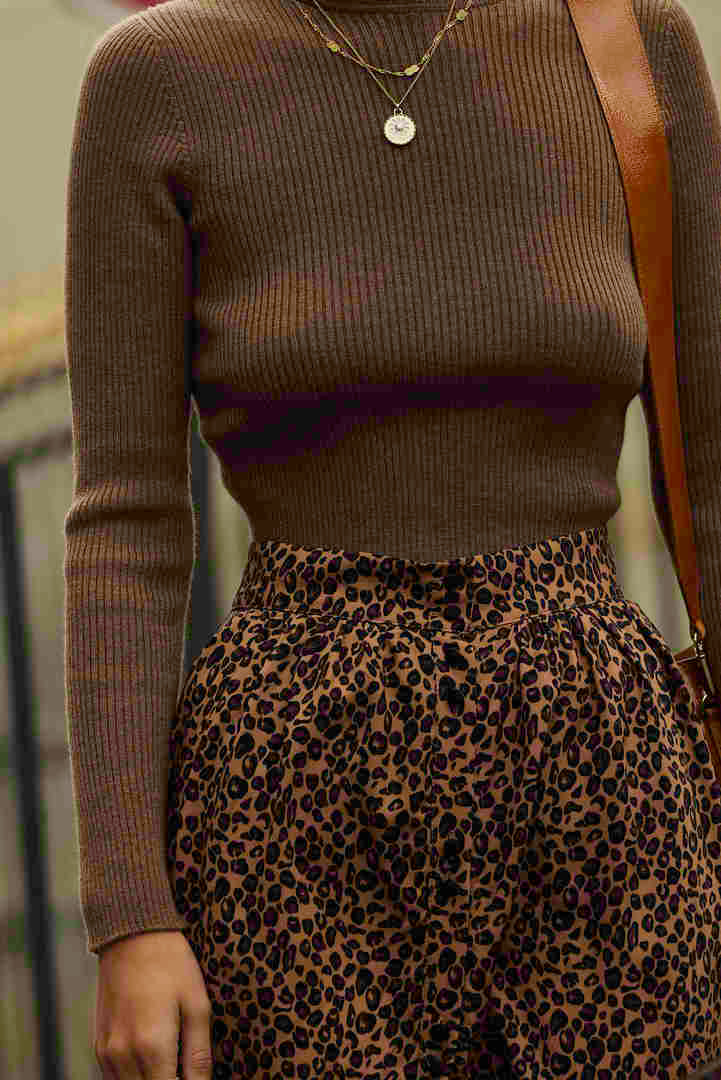 Hazelnut Clafoutis sweater