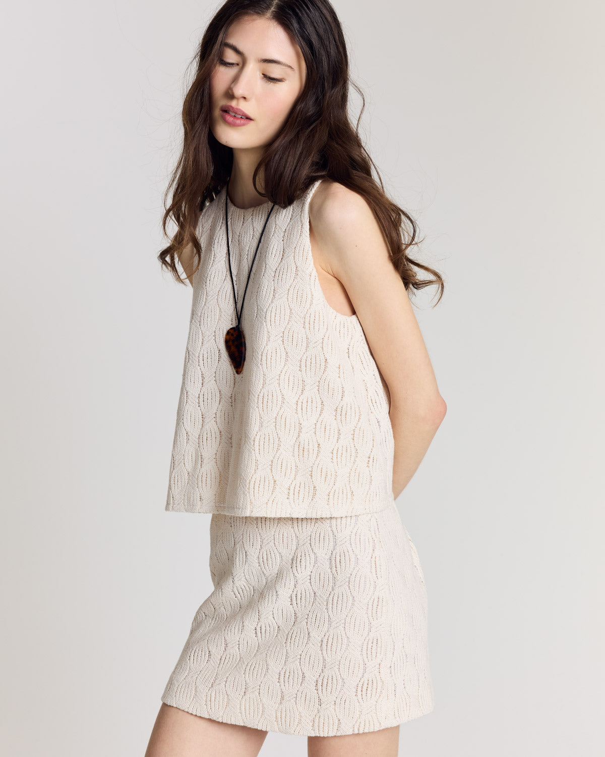 Ecru wave guipure Dorisa skirt