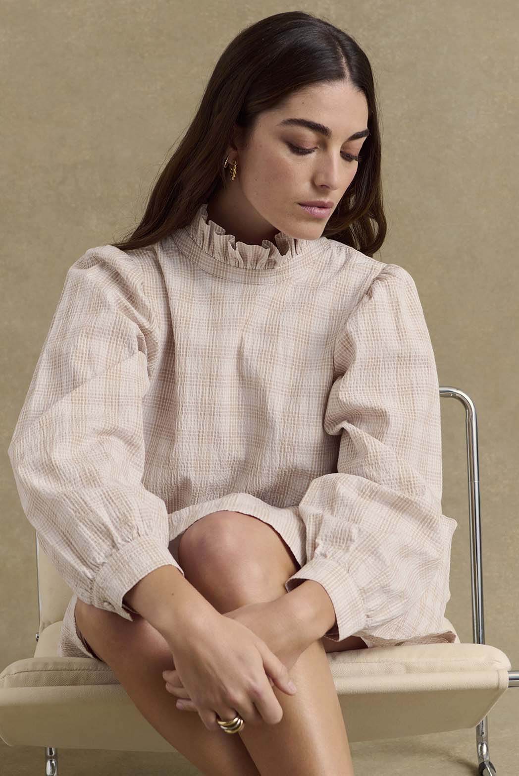 Dress Saga checks beige and white