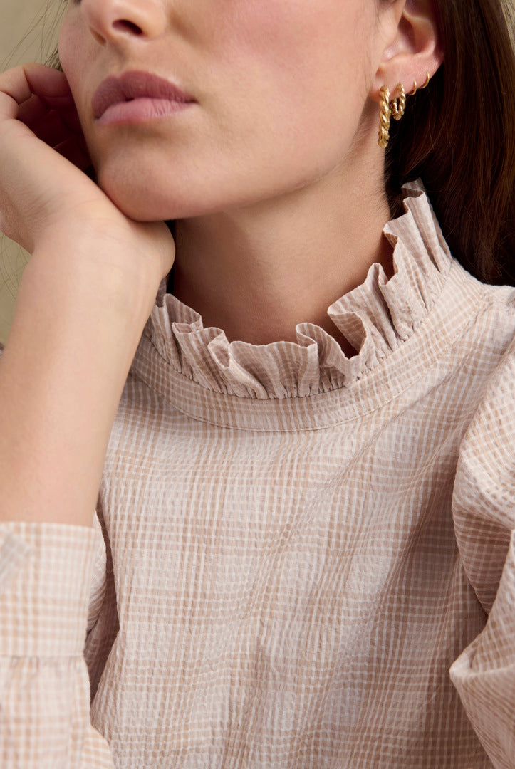 Dress Saga checks beige and white