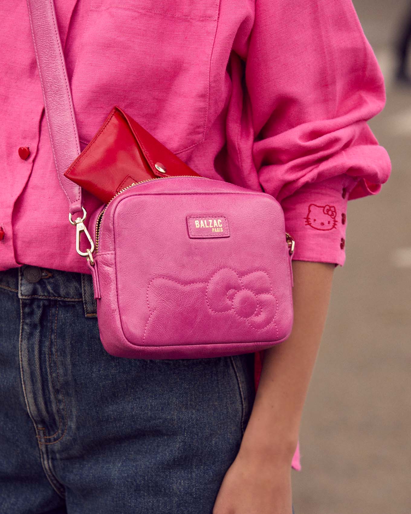 Bag Césarée Hello Kitty patent crinkled pink