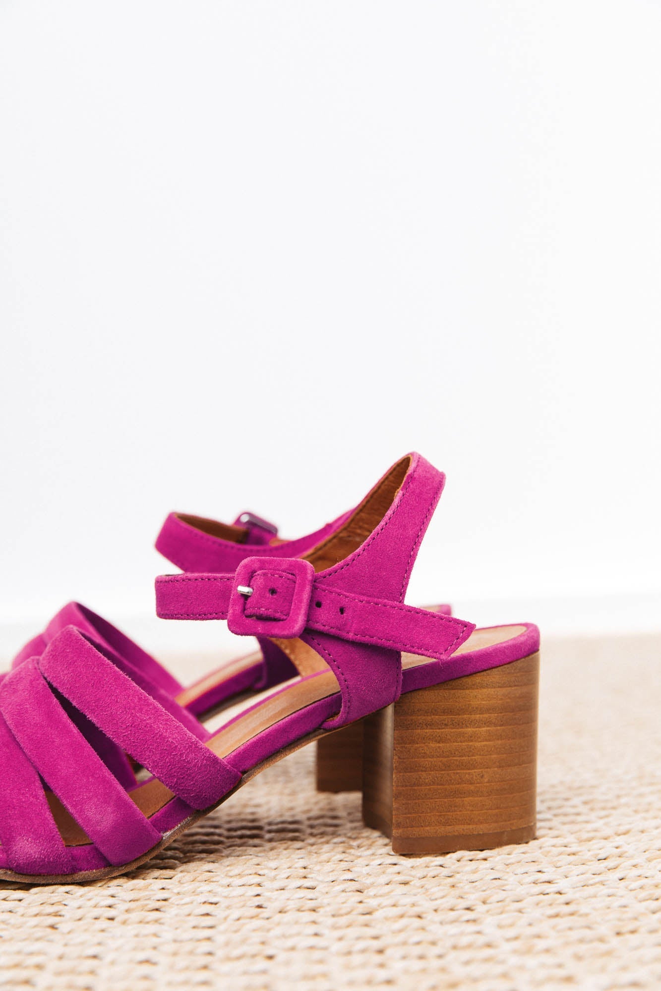 Fuschia sandals hot sale