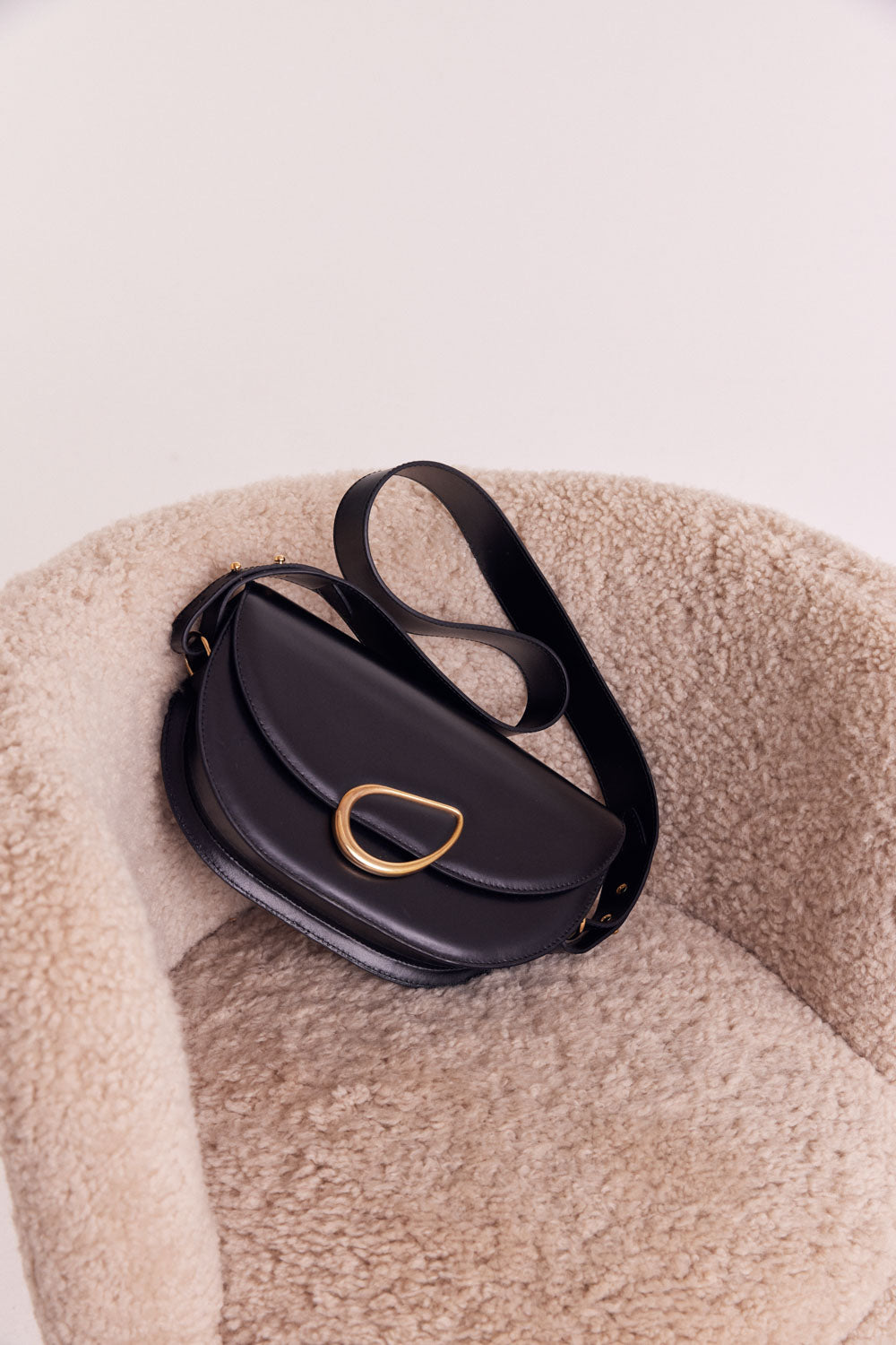 Bag Maé black