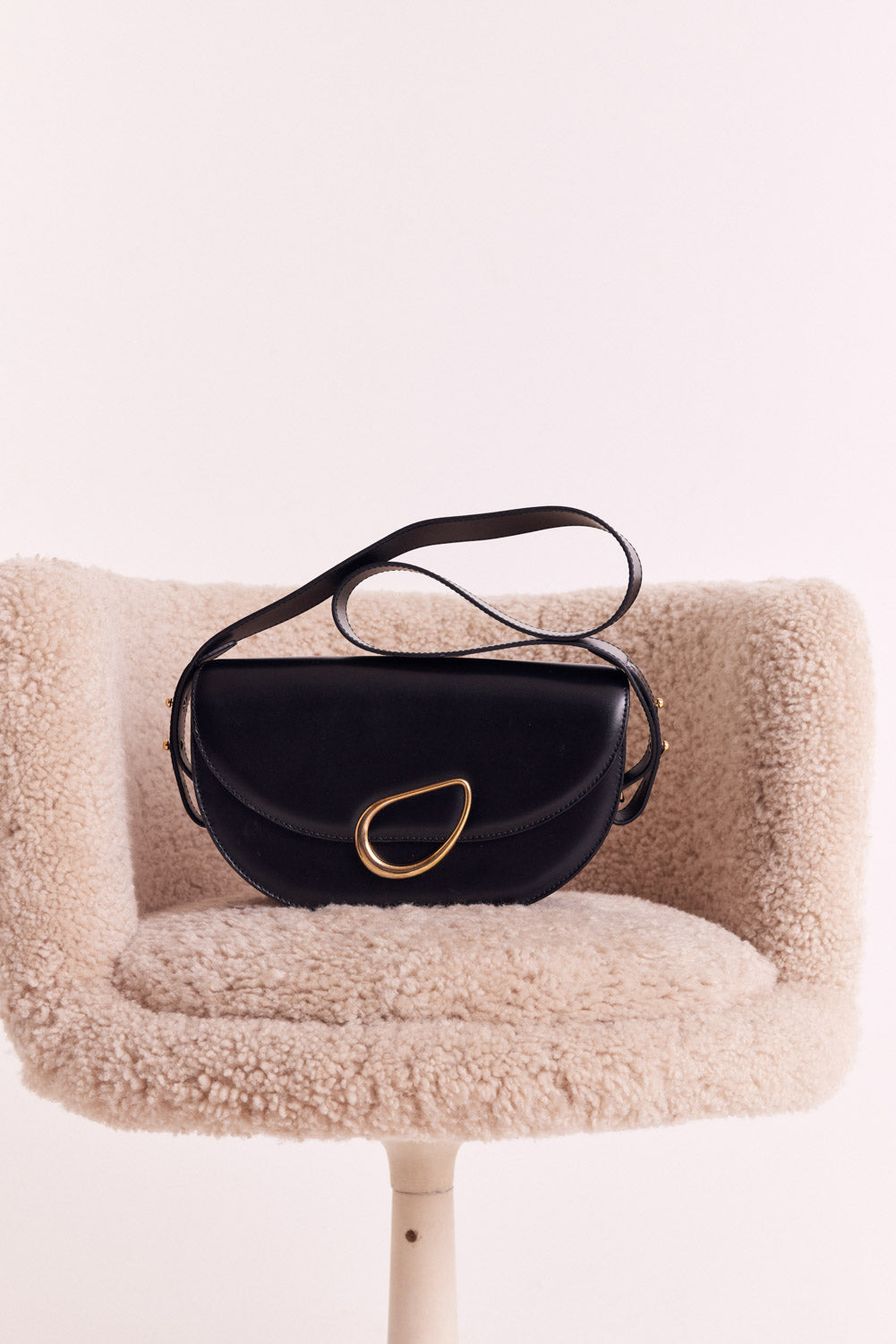 Bag Maé black