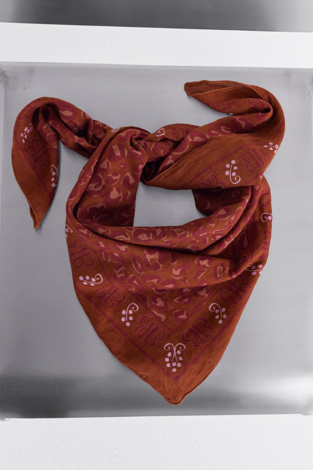 Johanna brown scarf
