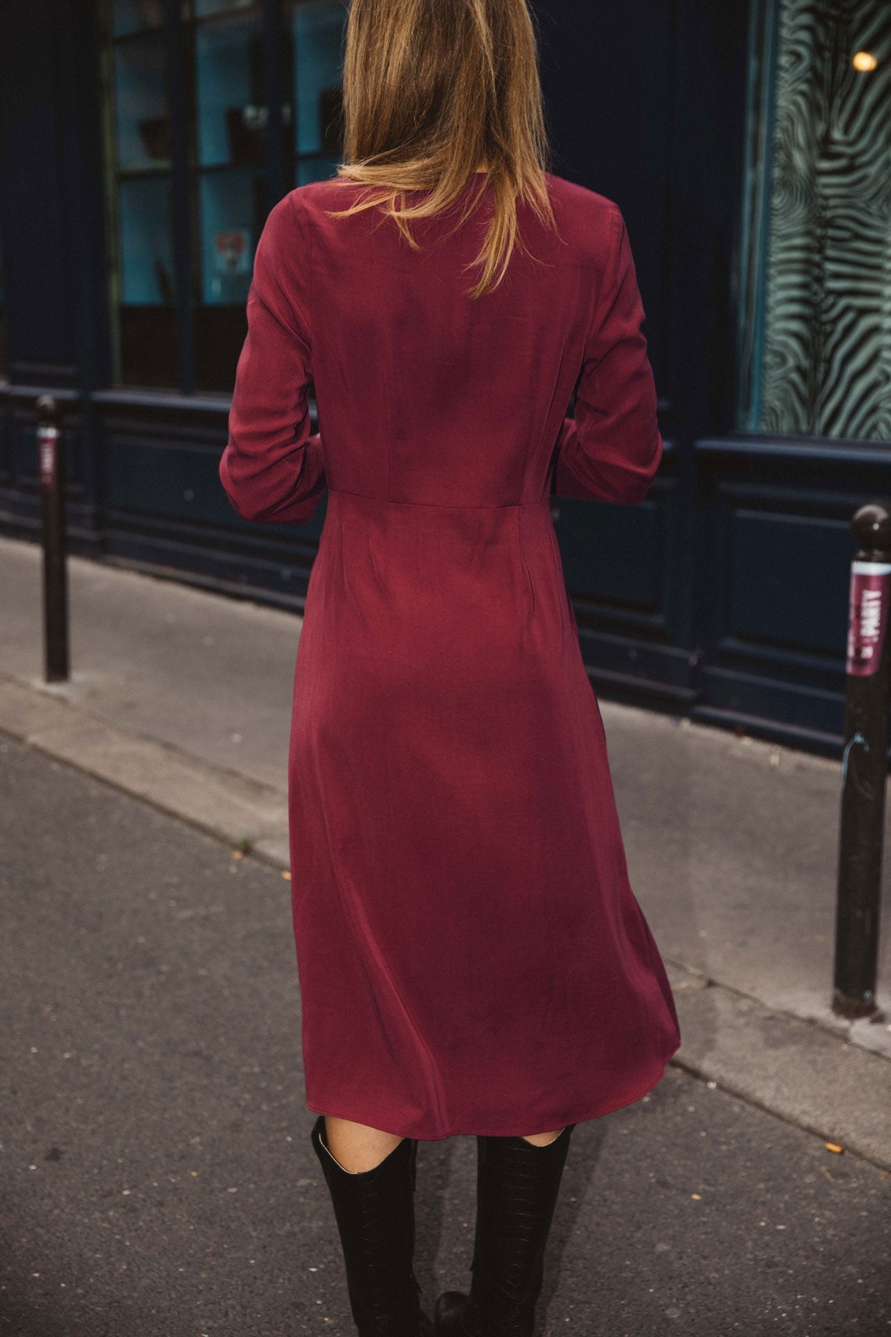 Robe bordeaux/prune - Les vêtements branchés de Paris Robe bordeaux/prune - Les vêtements branchés de Paris