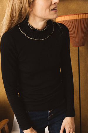 Nicolas black and gold top