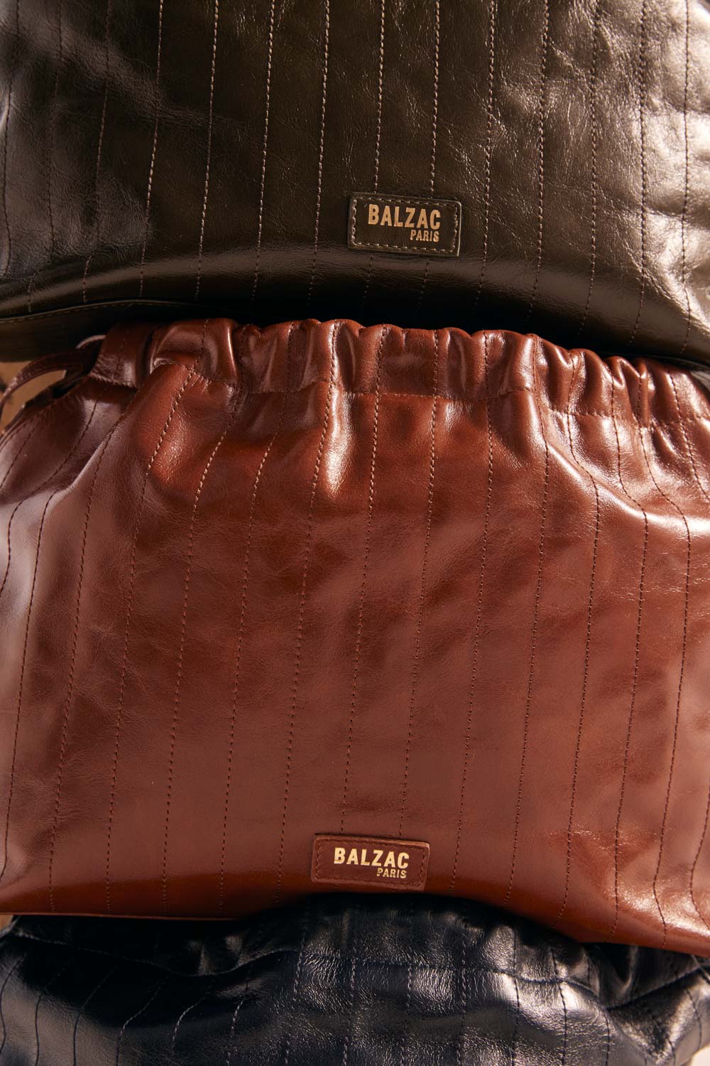 Bag Amaïa crinkled black