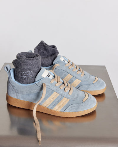 Quinn sneakers in blue and beige