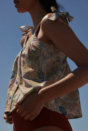 Monoi top with summer flower print