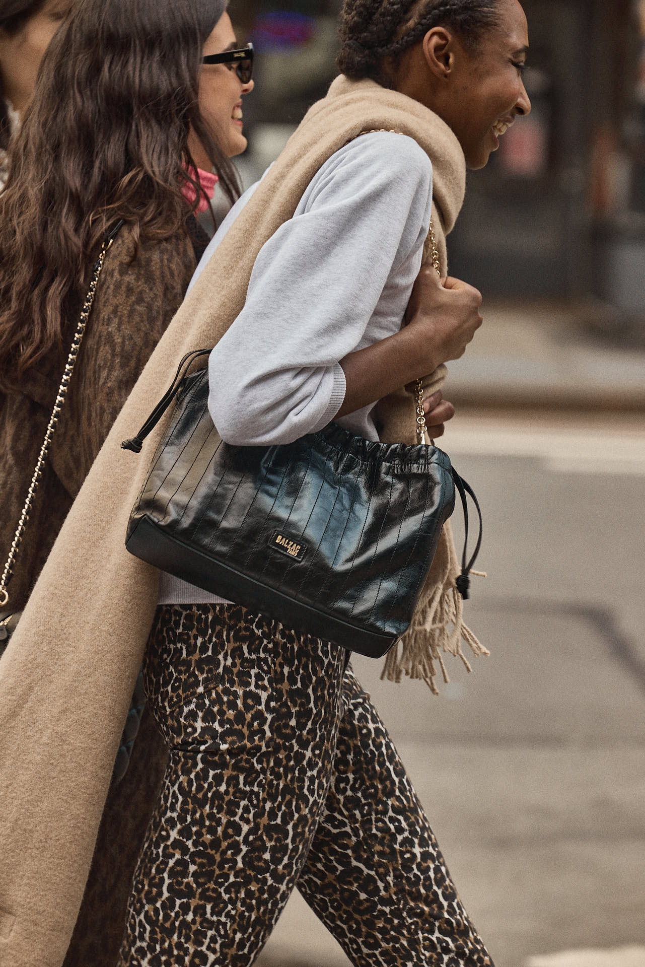 Scarf Public beige