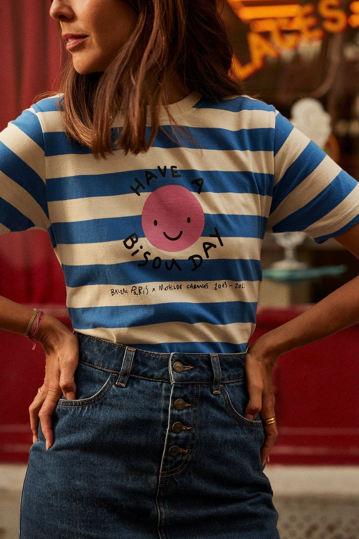 Bree Bisous day t-shirt with blue stripes