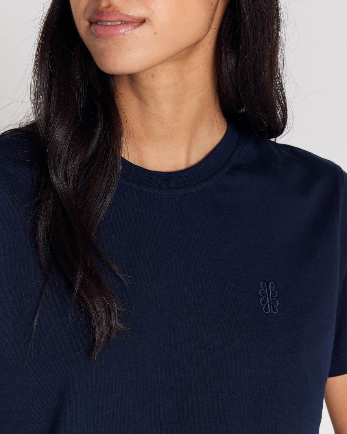 Tee-shirt Bree bleu marine brodé
