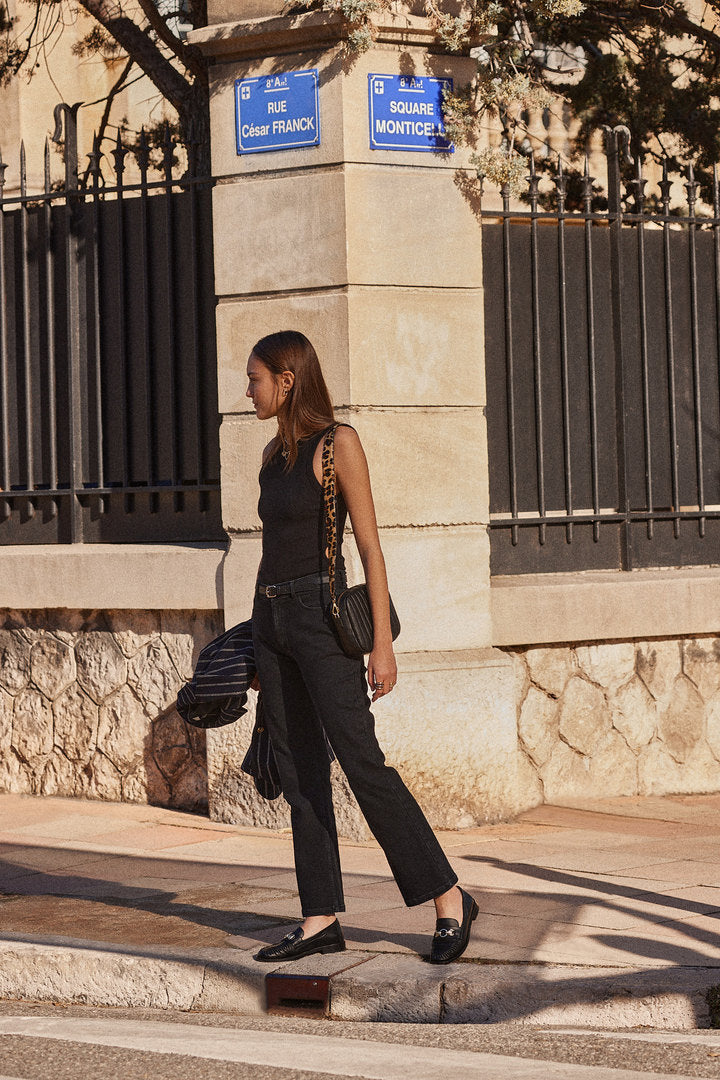 Top Oria black