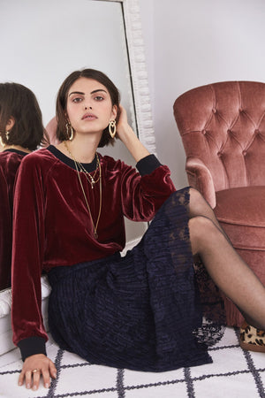 Moonlight burgundy sweatshirt